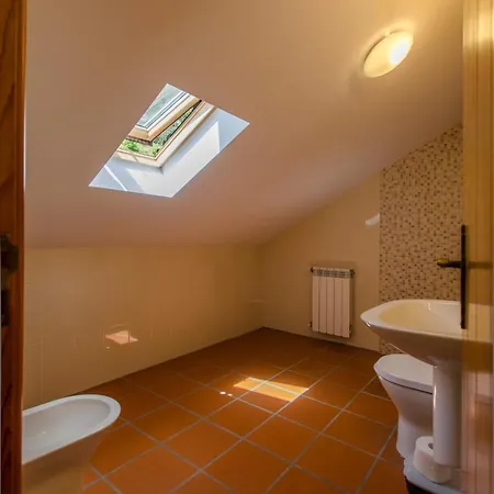 Quinta Da Madrugada Оливейра-ду-Ошпитал