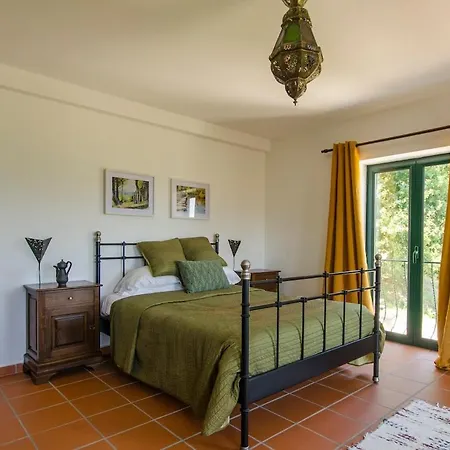 Вилла Quinta Da Madrugada Оливейра-ду-Ошпитал