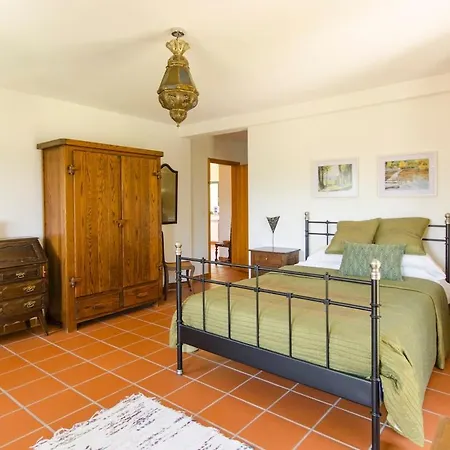 Quinta Da Madrugada Оливейра-ду-Ошпитал