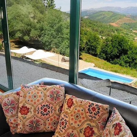 Вилла Quinta Da Madrugada Оливейра-ду-Ошпитал